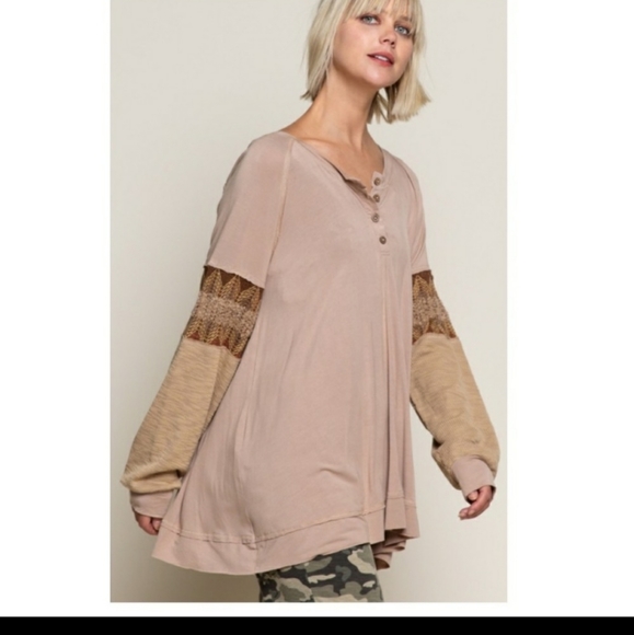 Women's POL Leave It On The Detail top - Picture 7 of 14